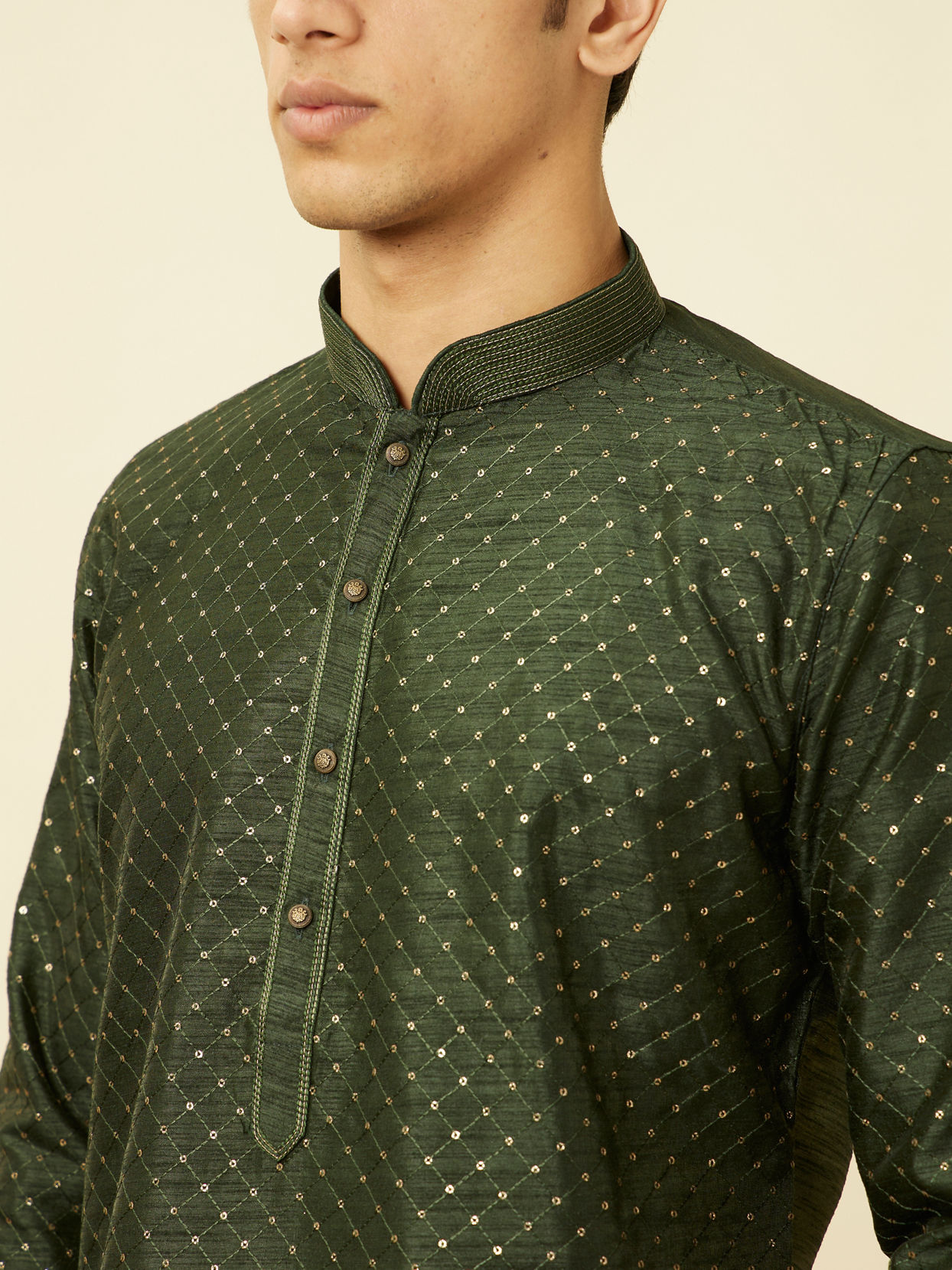 alt message - Manyavar Men Dark Green Lattice Patterned Sequined Kurta Set image number 1